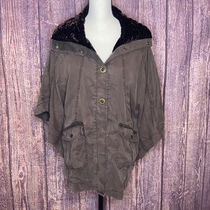 ANTHROPOLOGIE HEI HEI Todra cape velvet trim boho jacket size XS/S brown